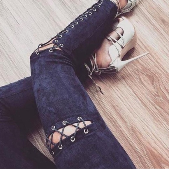 •LAST 1• Blush Faux Suede Lace-Up Leggings Pants - Picture 3 of 7